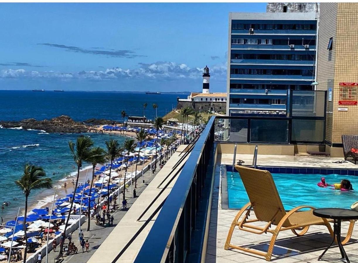 Belíssimo Flat direto na praia da Barra - Flat beira mar no circuito do Carnaval Salvador Exterior foto