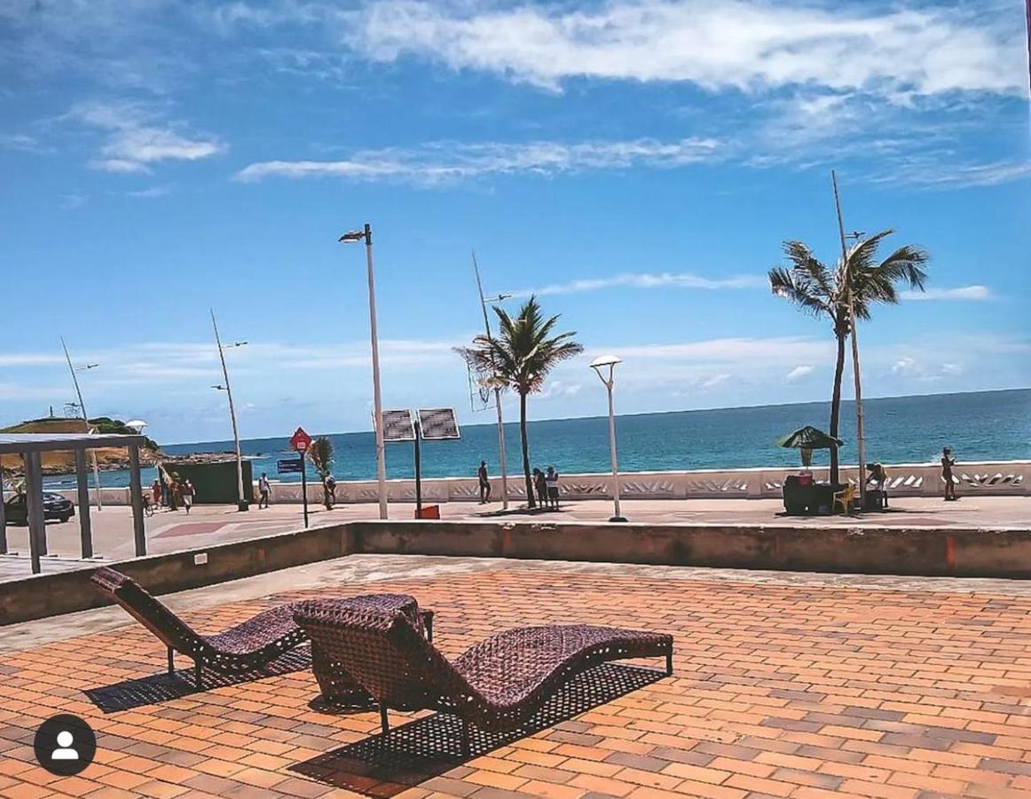Belíssimo Flat direto na praia da Barra - Flat beira mar no circuito do Carnaval Salvador Exterior foto