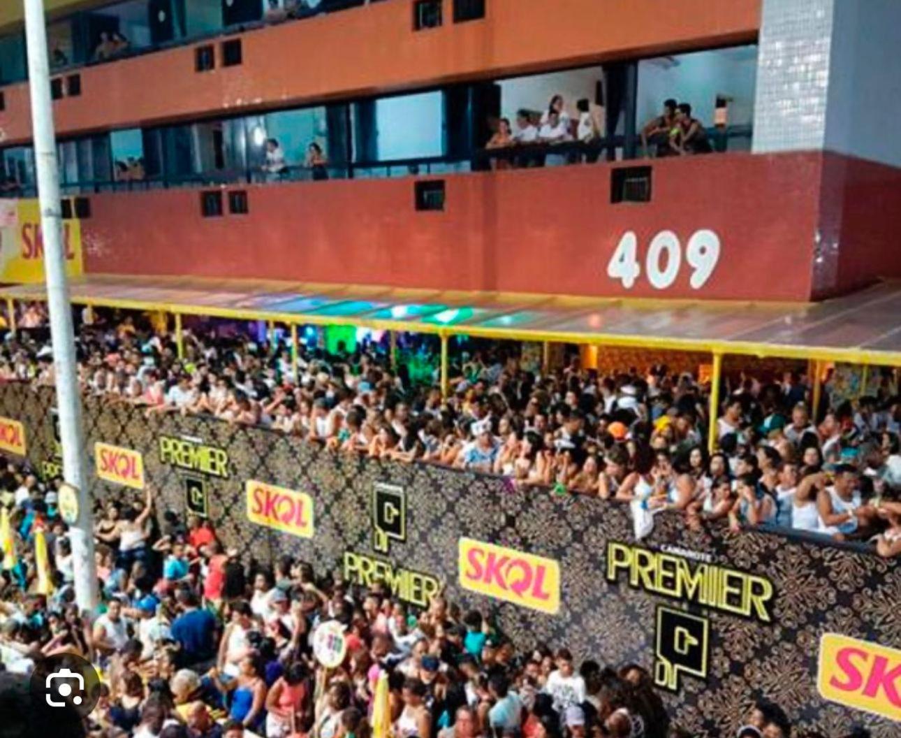 Belíssimo Flat direto na praia da Barra - Flat beira mar no circuito do Carnaval Salvador Exterior foto